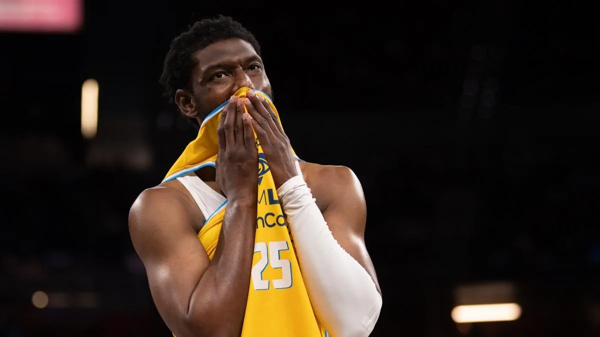 chimezie metu — ES news
