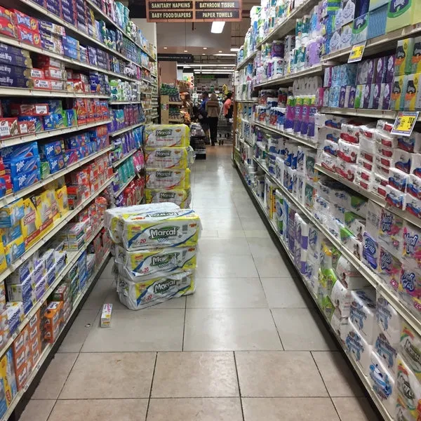 supermercado abierto hoy — ES news