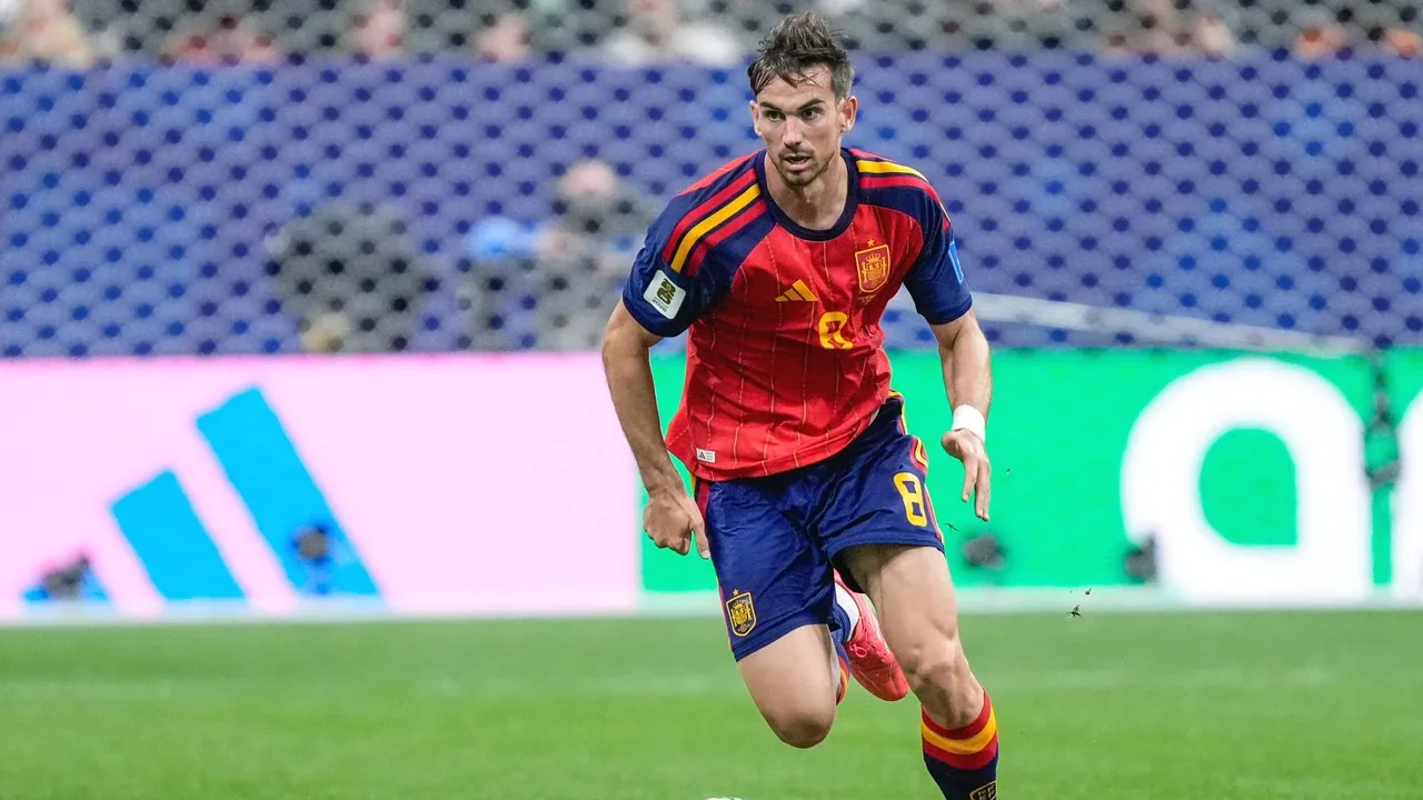 RTVE pide “disculpas” por subtitular a la madre del futbolista Fabián Ruiz en un documental: “Fue un gran error”