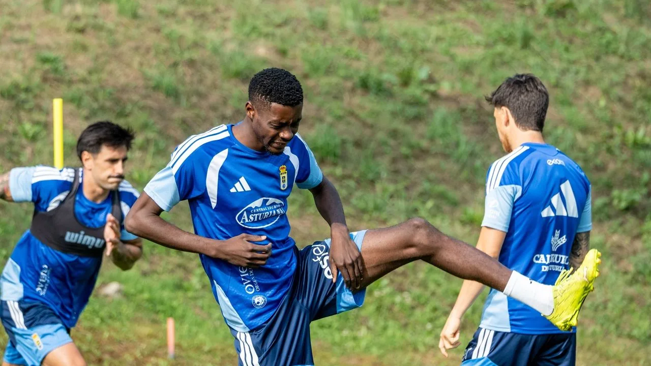 La venta de Rahim da fuerza al Oviedo en el mercado