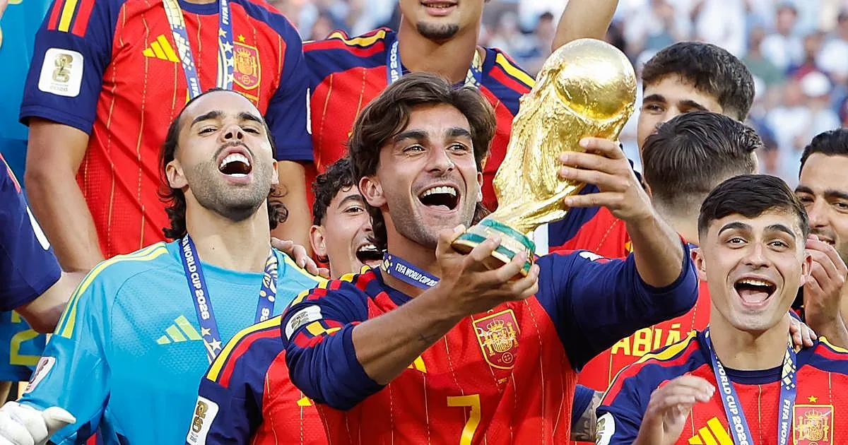 Celebración del Mundial 2026 de España en Madrid, en directo: recepción de los Reyes, recorrido de la rúa, actuaciones en Cibeles y última hora hoy
