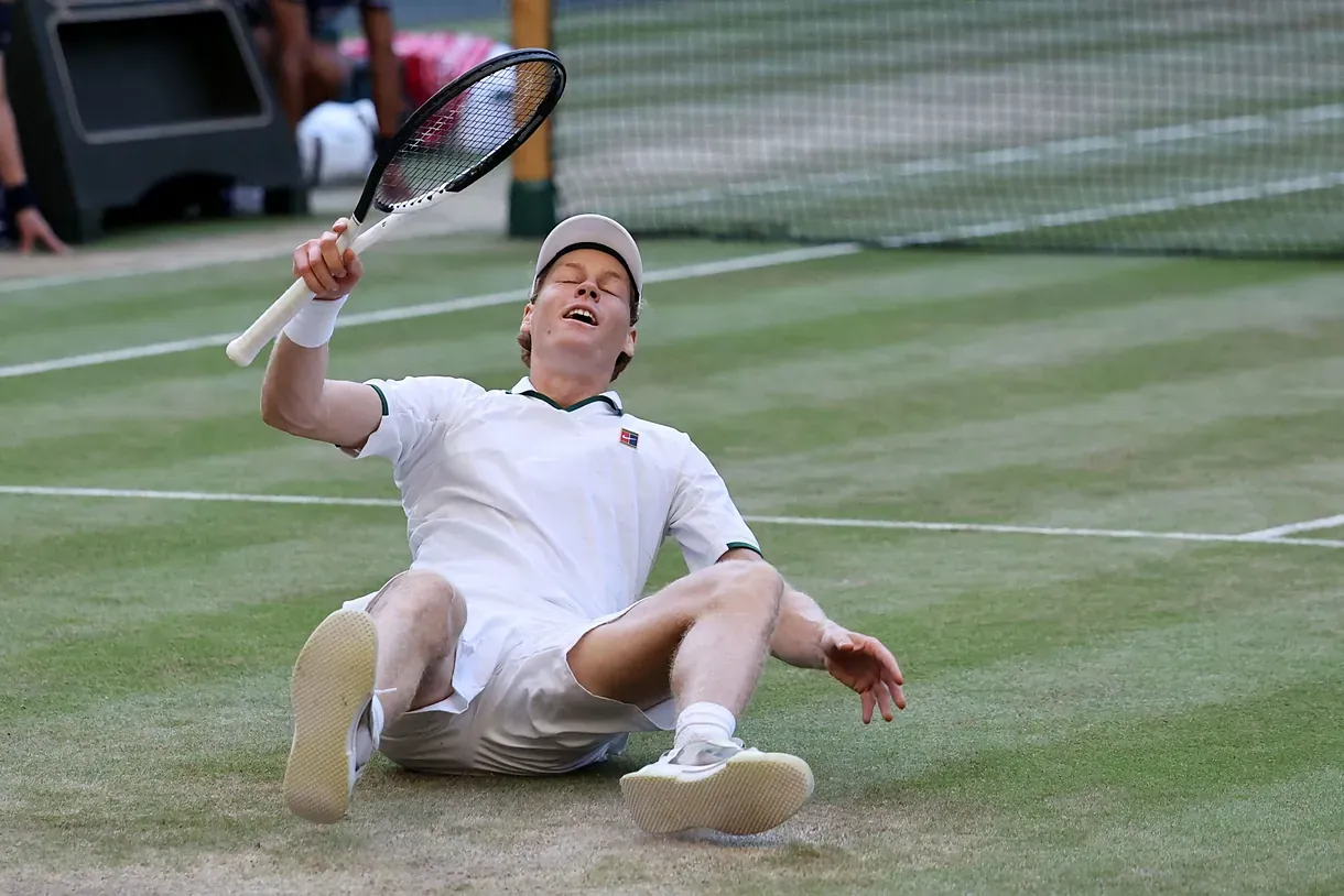 Sinner celebra su victoria, ante Zverev, este domingo.