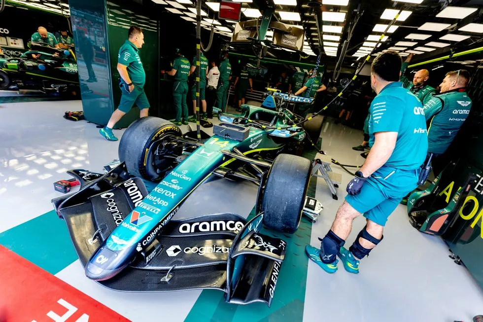 aston martin f1