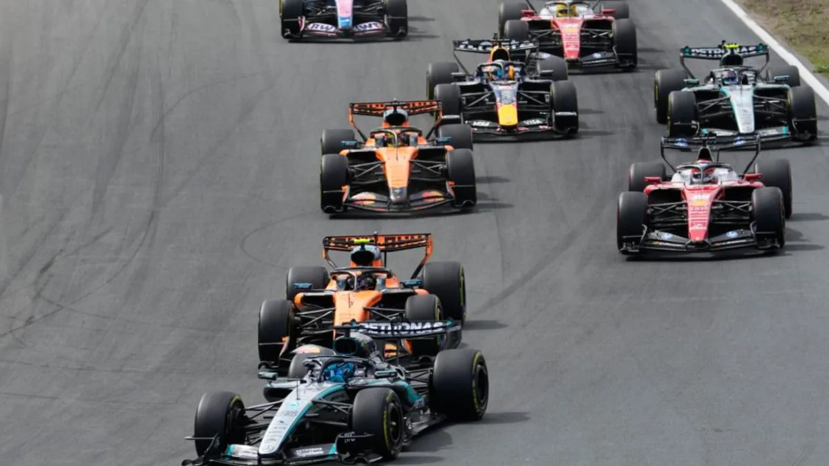 George Russell resiste ante el empuje de Leclerc para hacerse con la victoria en la esprint de Países Bajos