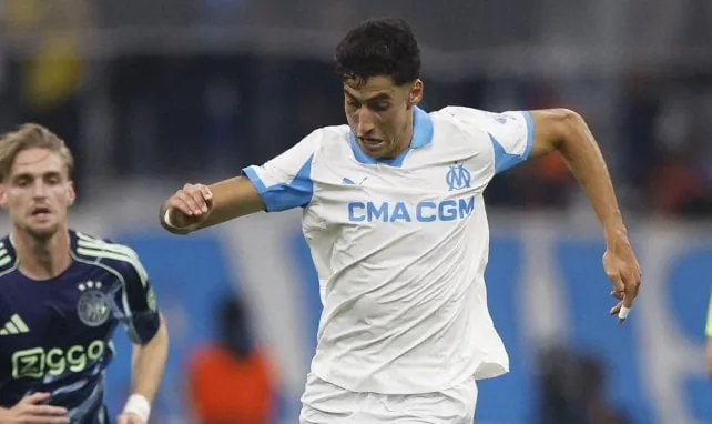 Nayef Aguerd supera el reconocimiento médico con la Real Sociedad