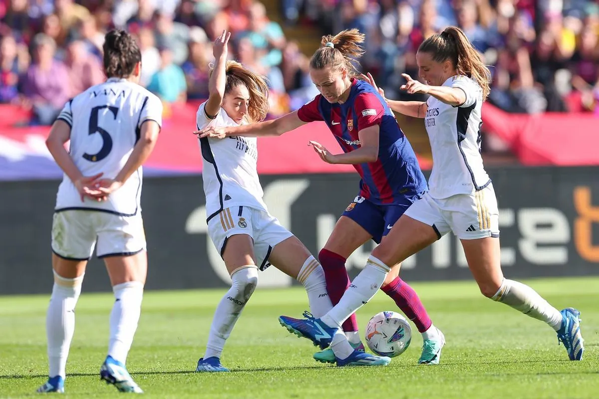 Las mejores imágenes del clásico Barcelona - Real Madrid femenino